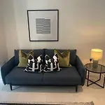 Luxury Retreat In Central London